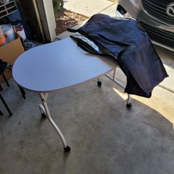2 Foldable/Portable Nail Table Desk