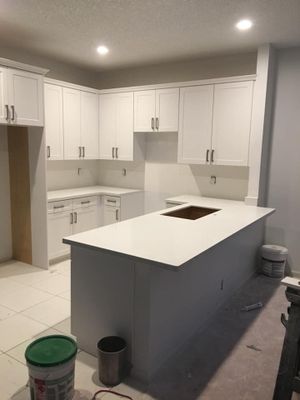New And Used Kitchen Cabinets For Sale In Hialeah Fl Offerup