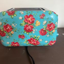 THE PIONEER WOMENS VINTAGE FLORAL TOASTER 