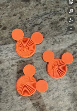 Mickey fidget