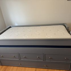 Pottery Barn Kids Elliott Captain’s Bed with Trundle and Storage