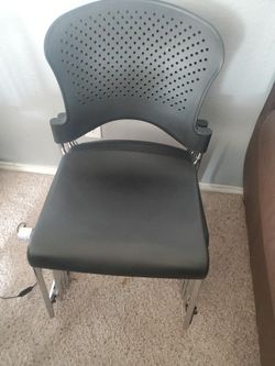 Office Chairs 