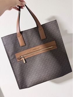 Shoulder bag MK