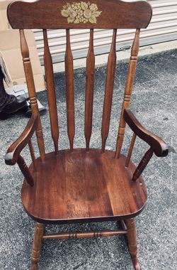 Wood rocking chair adult size Hilliard