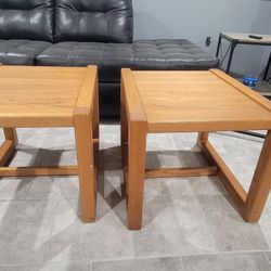  Wooden Side Table For Sale. $10 