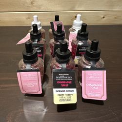 Bath and Body Works champagne toast wallflower refills. Nine refills in total
