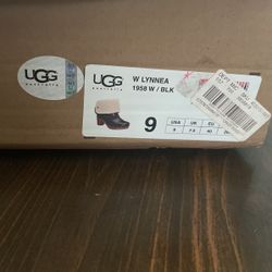 UGG Women's Lynnea Shearling Ankle Clog Boots (Sheepskin Lining, 4 Colors) 