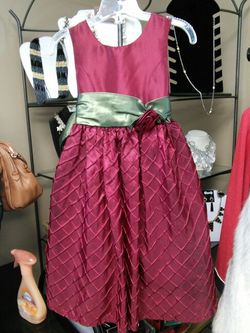 Sz 6 holiday Christmas dress red/green
