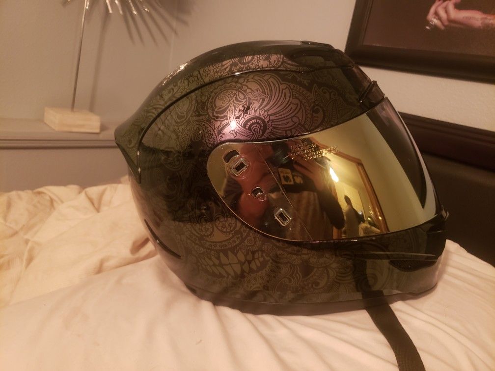 Icon crotchrocket helmet