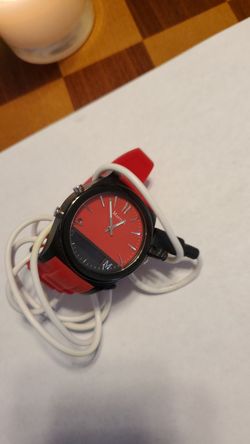 Red Martian Smart Watch with Charger