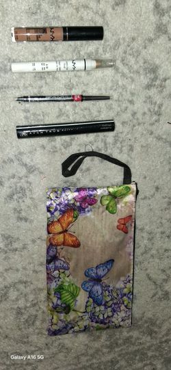 Makeup Set With Bag