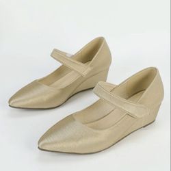 Satin Minimalist Wedge Mary Jane Shoes Size 7.5