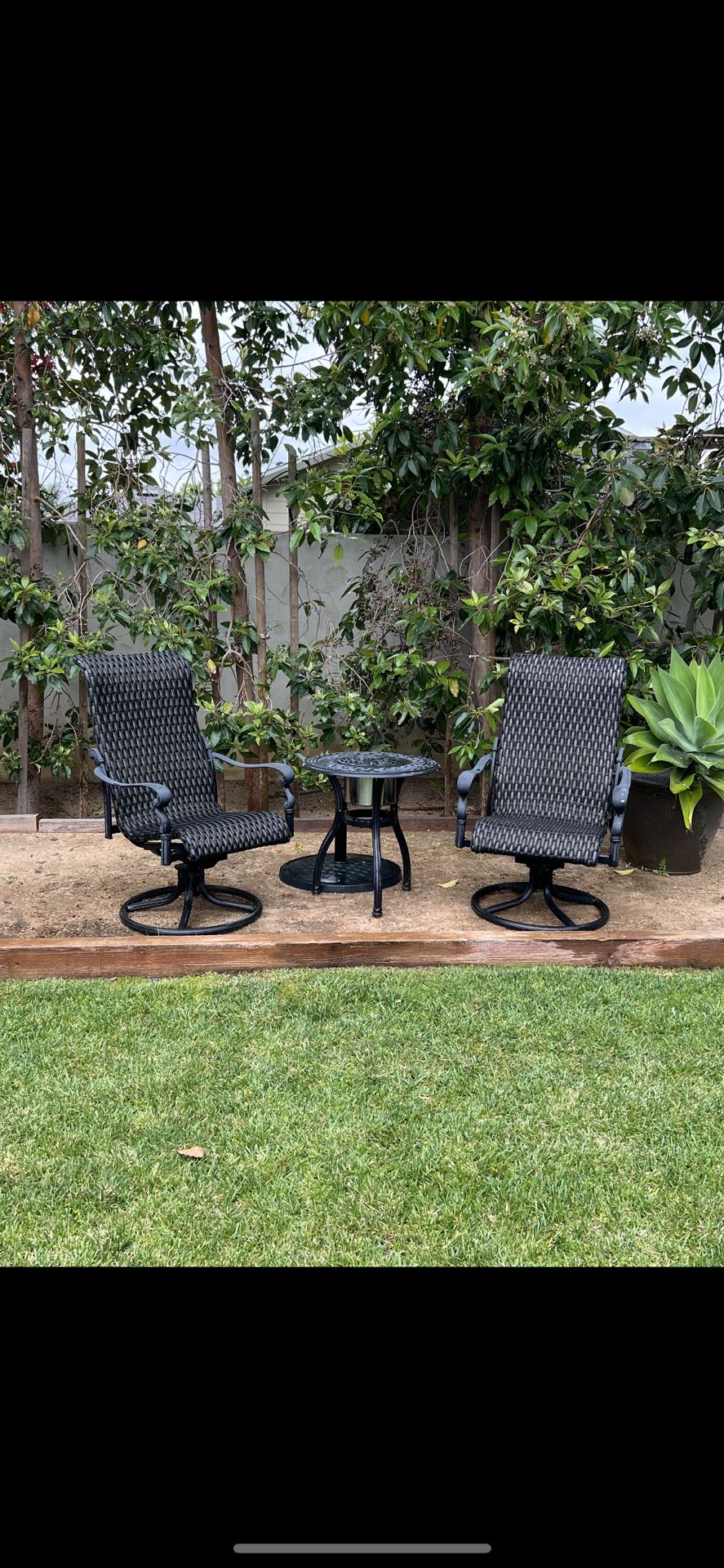Outdoor Bistro Set (Espresso)