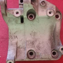 2004-2006 Acura Tl AC Compressor Bracket