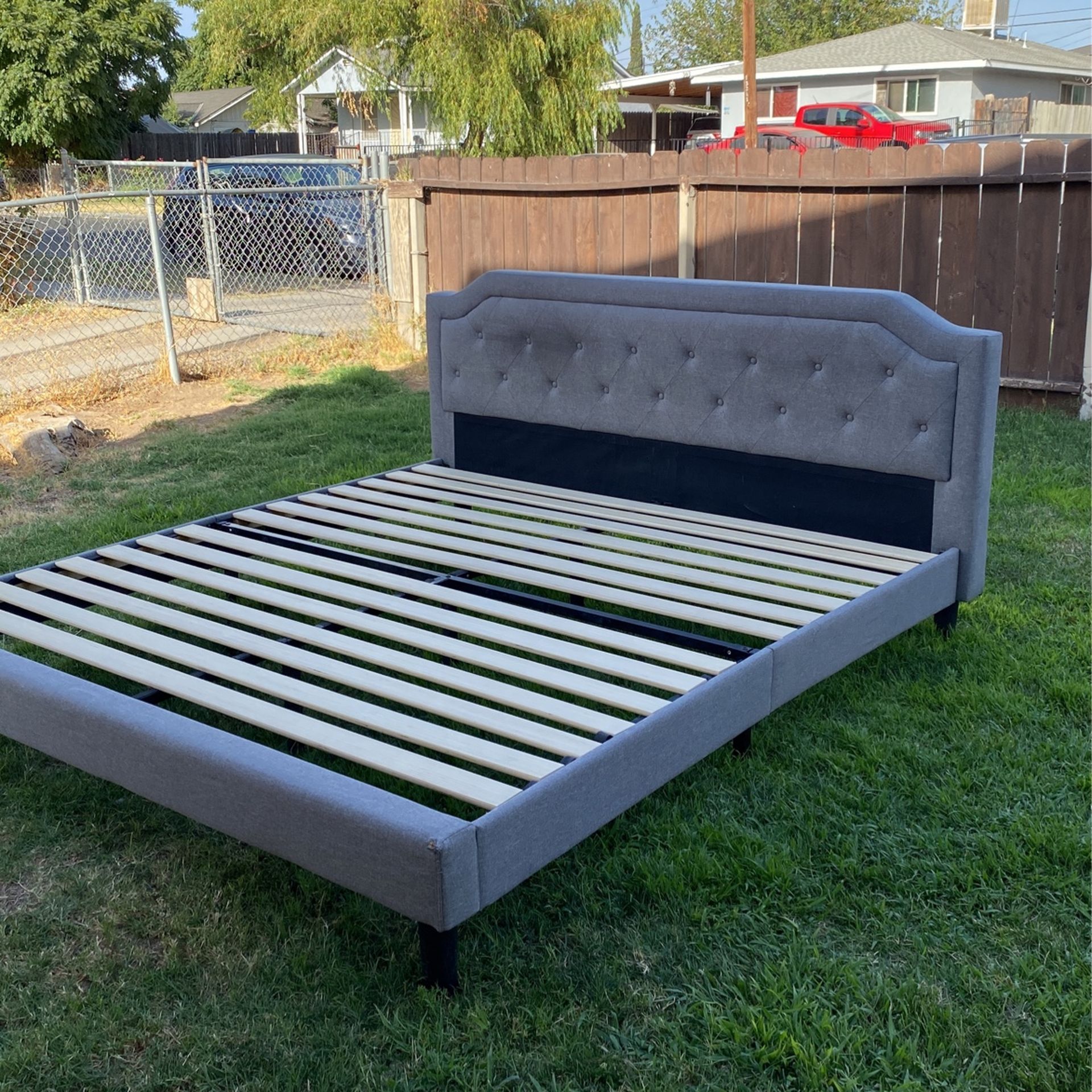 King Size Bed Frame for Sale in Fresno, CA OfferUp