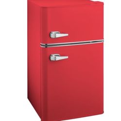 Insignia Retro Mini Fridge with Top Freezer 