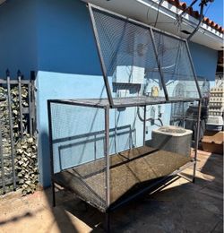 Pet Enclosure