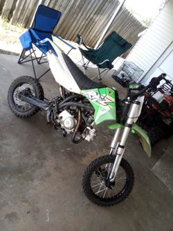 125cc Dirk Bike