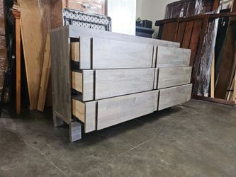 6-Drawer Wood Dresser in Gray Finish