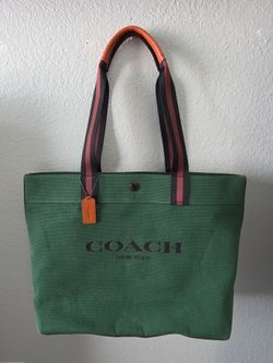 Coach Tote 38
