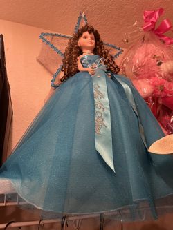 Quinceañera Doll