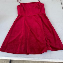 Juniors Dress Size Small