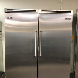 Viking 72”Wide Built In Refrigerator/Freezer Set In Stainless Steel