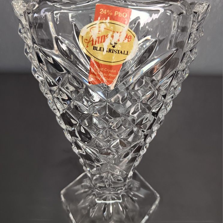 Anna Hutte Bleikristall Germany 24% PbO Lead Crystal Bud Vase 4.25