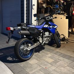 2024 Suzuki Drz400SM