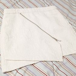 Forever 21 white skirt