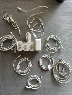 Original Apple Chargers Bundle (read Description)