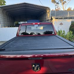 Sliding/Locking Tonneau Cover 