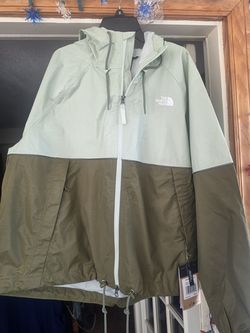 Ladies new Northface Dryvent waterproof jacket size XXL