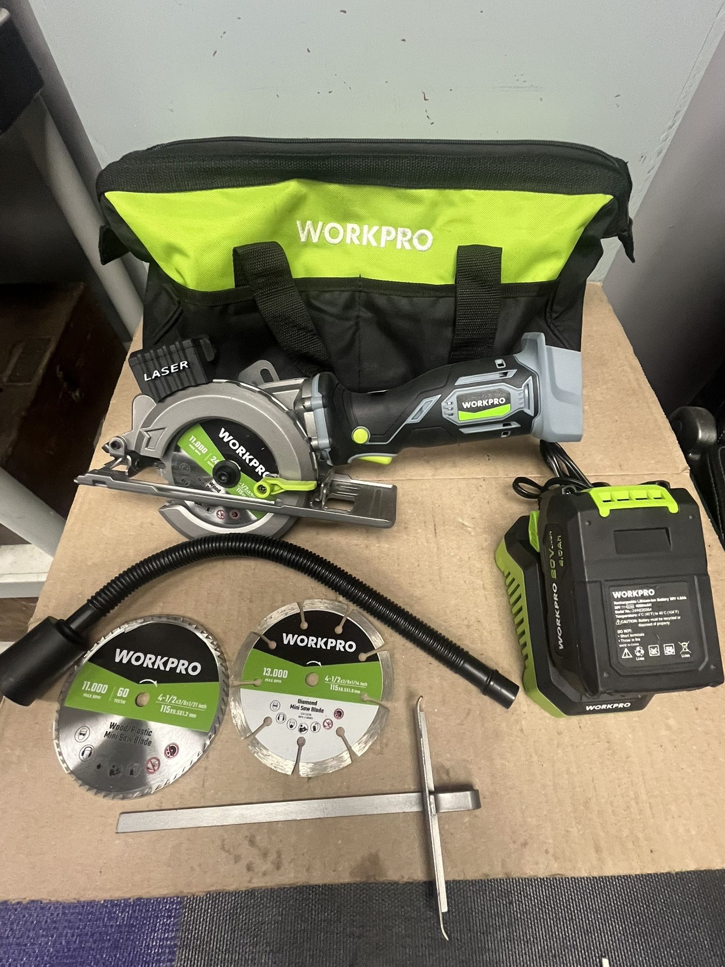 WORKPRO 20V Cordless Mini Circular Saw 4-1/2" Compact Circular Saw w/3 Blade USA