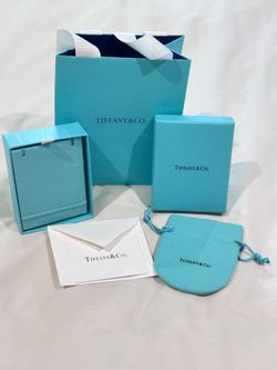 Tiffany & Co. Gift Packaging Set