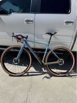 Canyon Grizl CF SL 6 Gravel Bike SRAM Rival