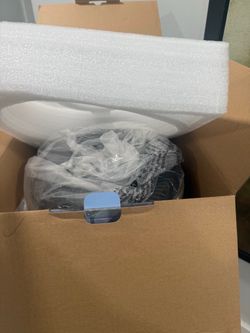 LEVOIT PlasmaPro 400S-P Smart Air Purifier – Large Room – Like New in Original Box
