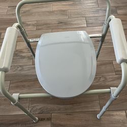 New Bedside Commode Chair