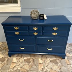 Vintage Dresser 