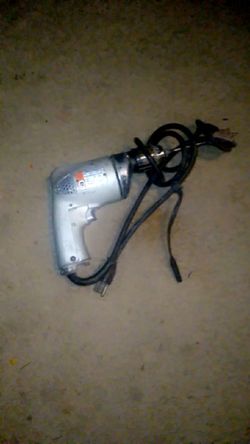 Electric hand drill