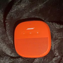 Orange Mino Bose Speaker Good Quality And In Good Condition Only Minor Issues 