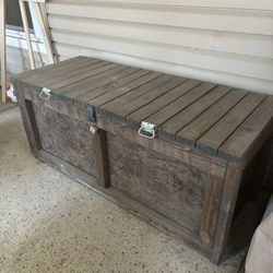 Large Storage Wooden Chest Trunk