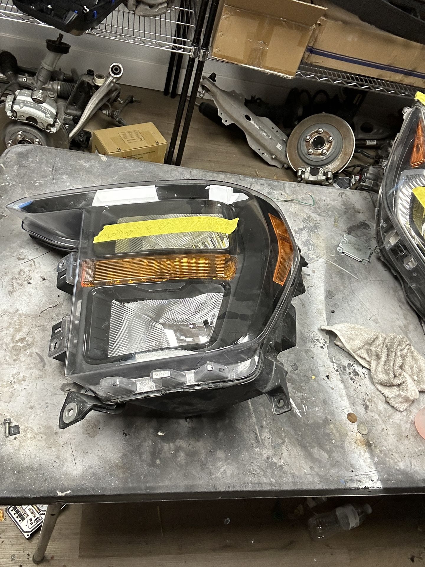 2021-2023 Ford F- 150 Headlight