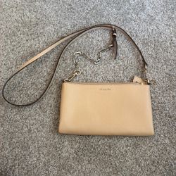 Coach Crossbody Purse – Light Beige Leather