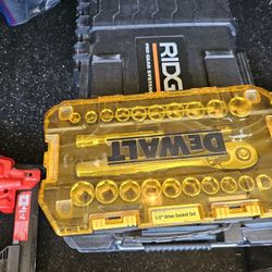 Staple Gun /socket Set