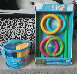 Ring Toss Horse Shoe and Sack Race Game