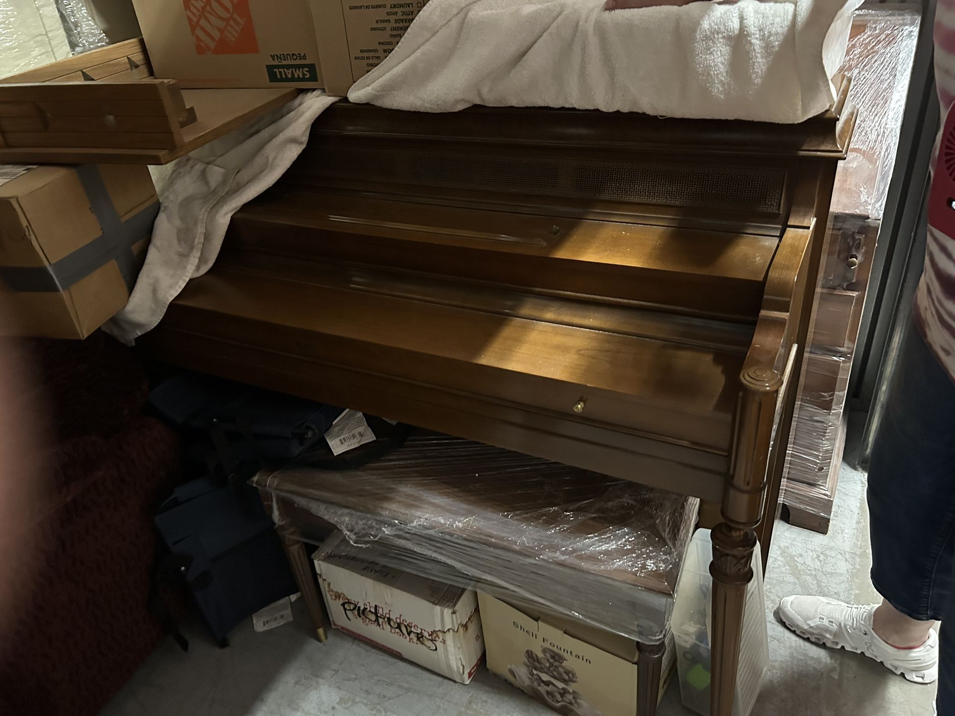 Free piano