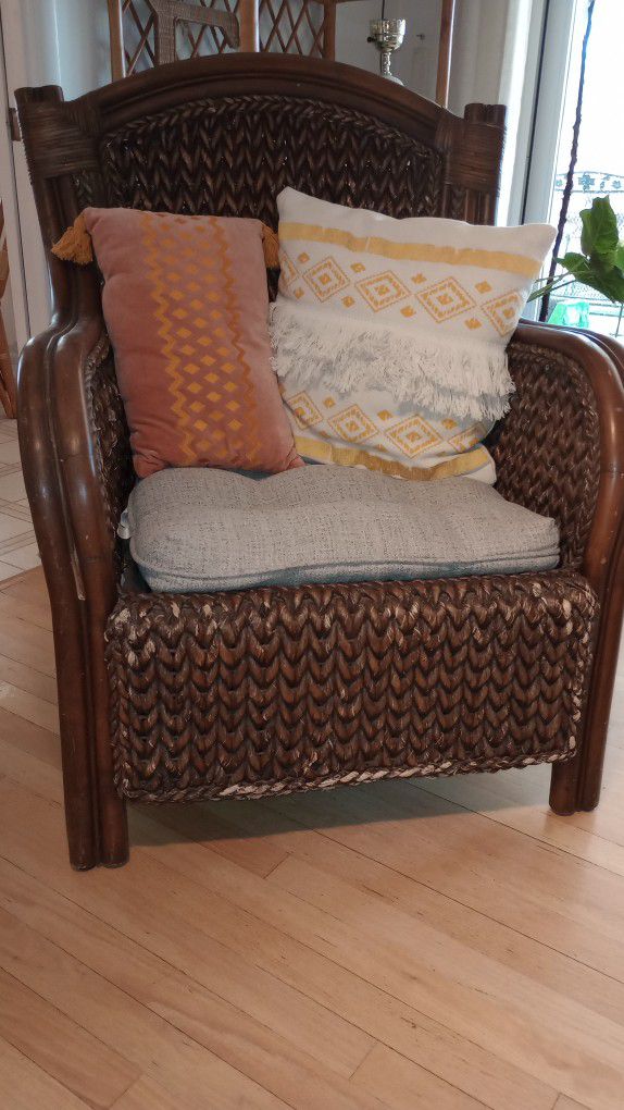 Vintage Pier One King Rattan Chair