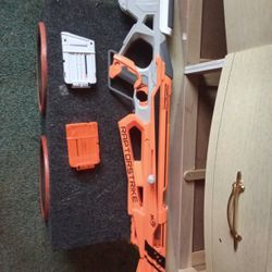 Nerf Gun  Is A Raptorstrike In Good Condition