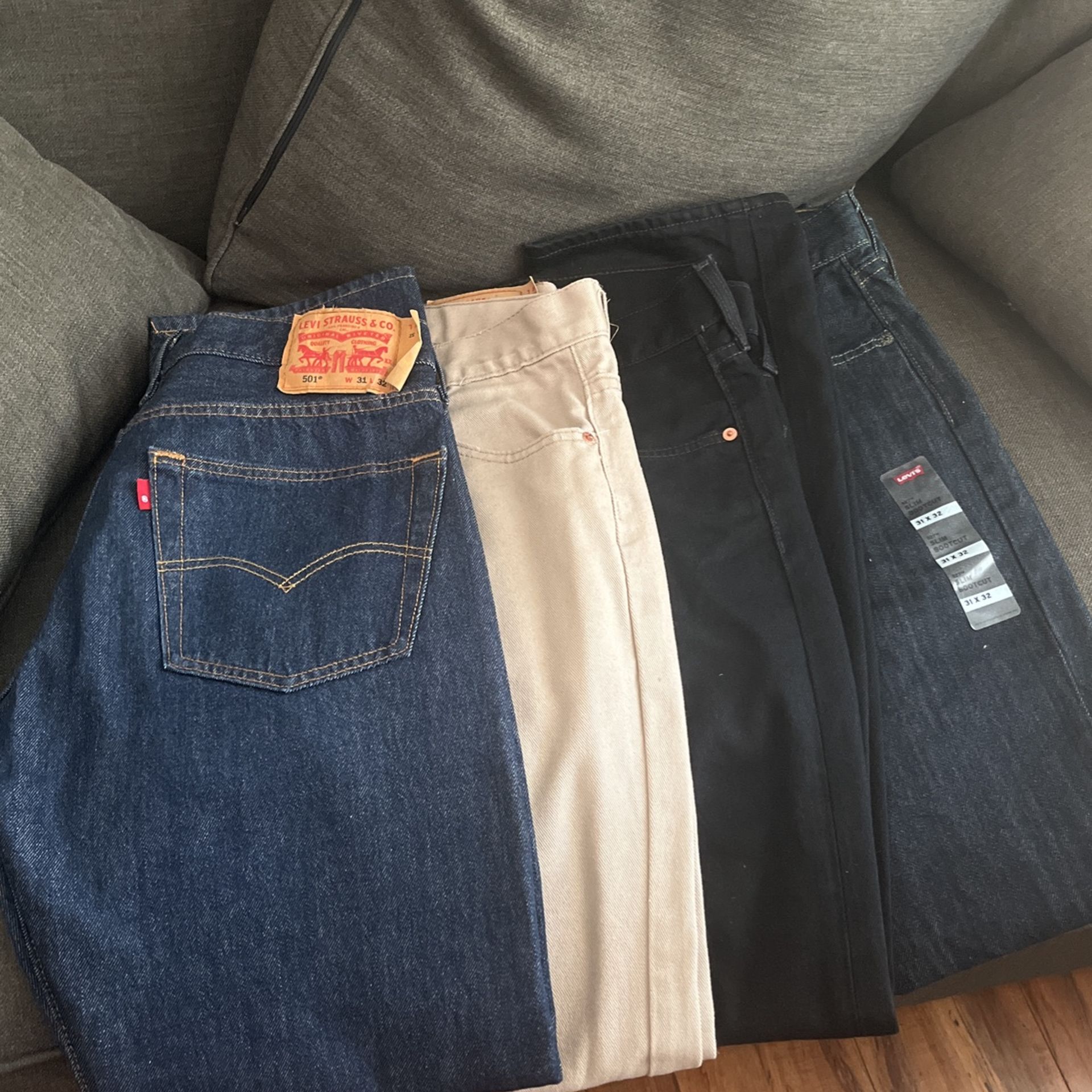 Levi’s 501 And 527